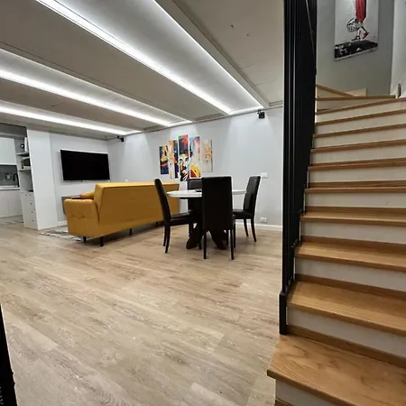 Icona Loft Gianicolense Apartment *